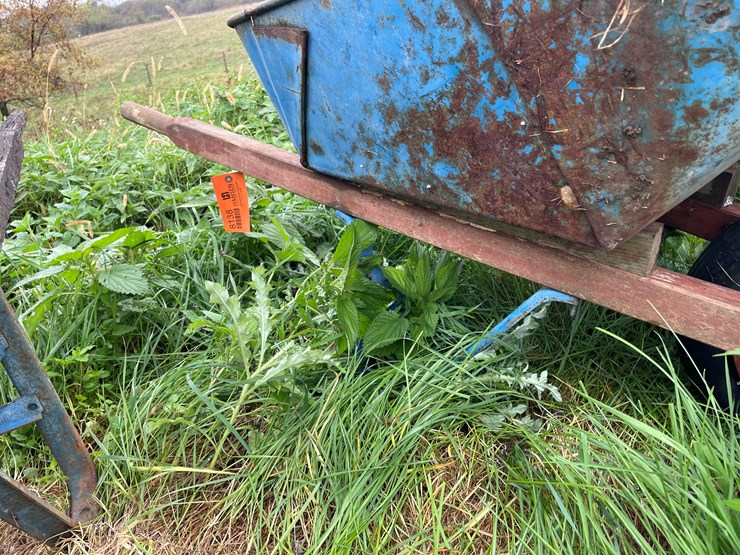 #8138-•-wheelbarrow-image-5