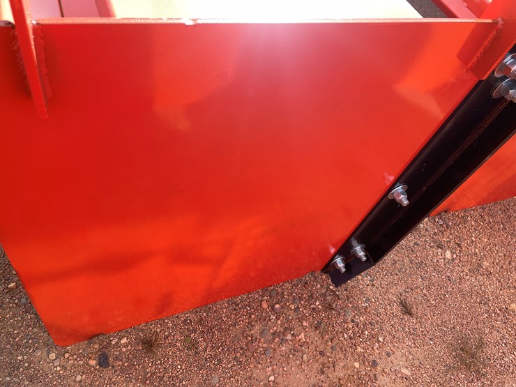 #4071-•-8'-hd-snow-pusher-attachment-image-6