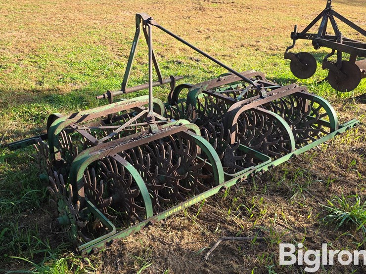 john-deere-7-image-7