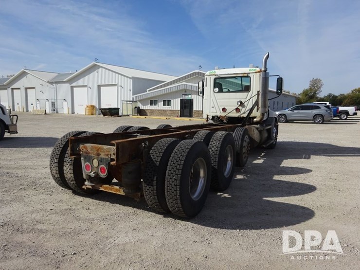 2005-mack-vision-truck-(pz13989,-unit-266)-image-21