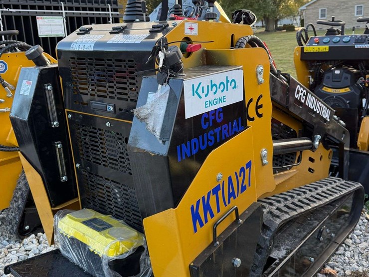 cfg-industrial-kkta27-mini-track-loader-image-7