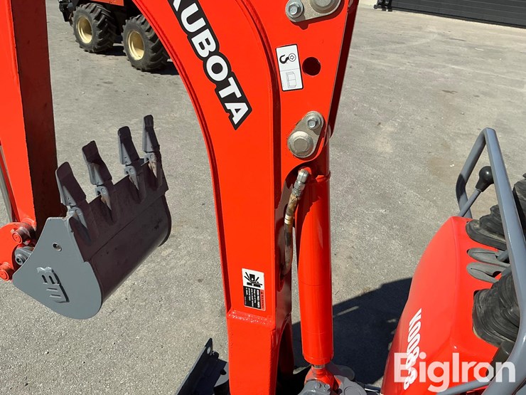 2019-kubota-k008-3-image-11