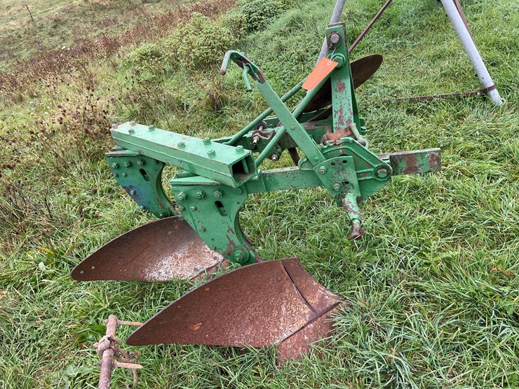 #8141-•-two-bottom-plow-image-4