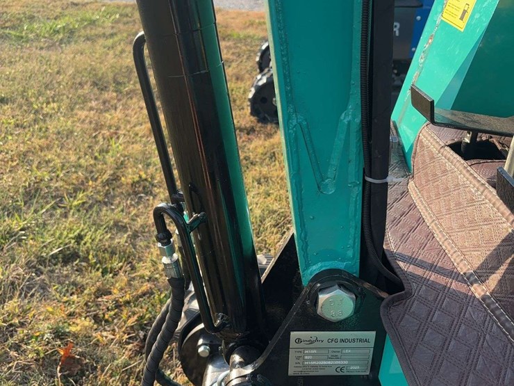 mini-excavator-h15r-image-14