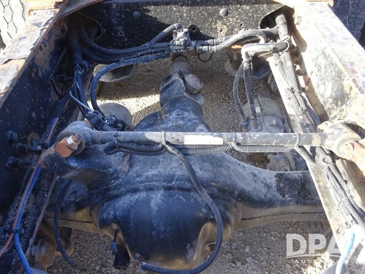 2016-freightliner-coronado-day-cab-glider-truck-(pz13982,-unit-720)-image-64