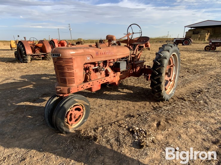farmall-h-2wd-tractor-image-1