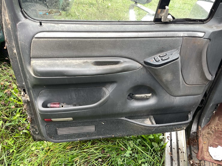 1992-ford-f150-xlt-image-44