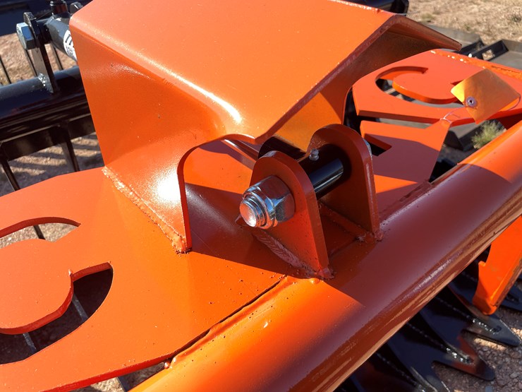 #4116-•-76"-skeleton-grapple-bucket-attachment-image-7