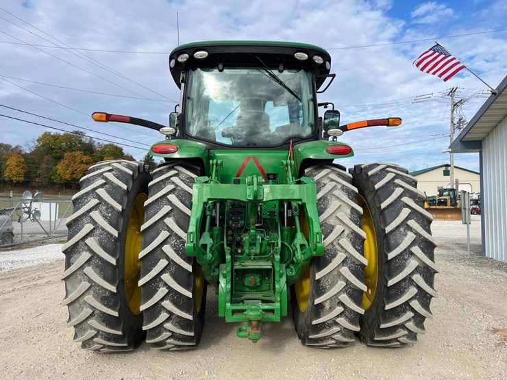 john-deere-8245r-image-4