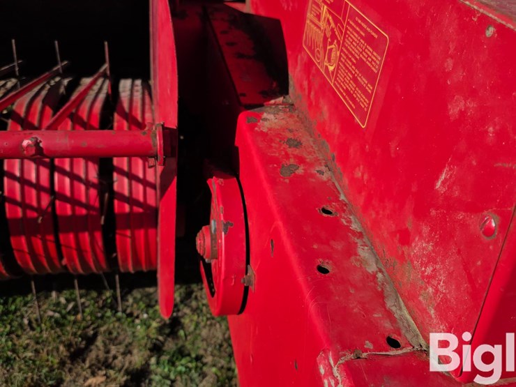 massey-ferguson-12-image-17