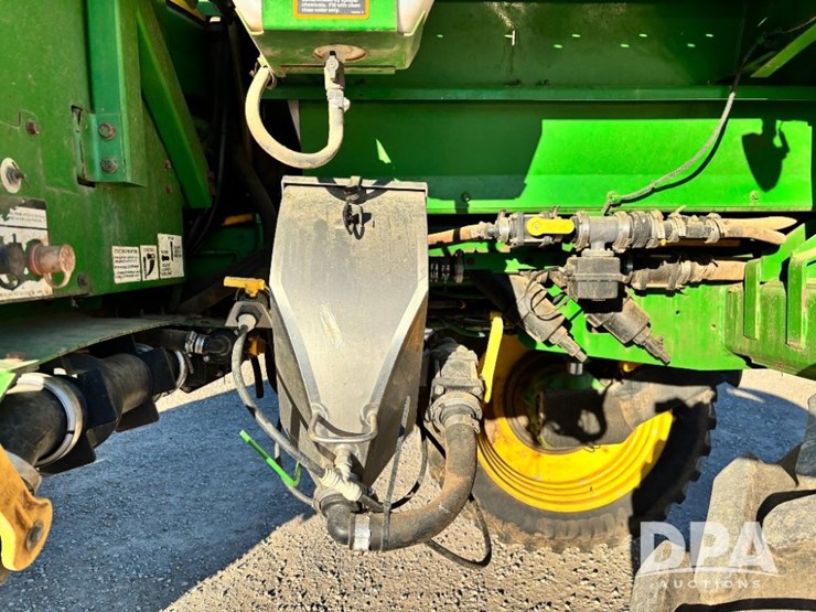 2013-john-deere-4830-image-50