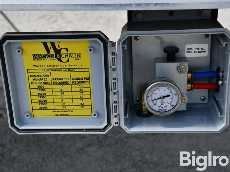 2020-neville-trailer-image-20