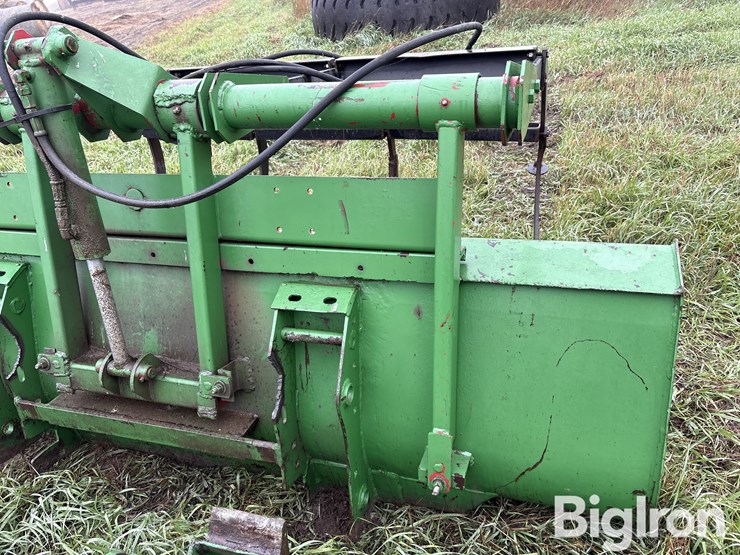 john-deere-265-image-19