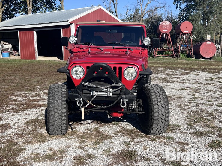 1997-jeep-wrangler-sport-image-2