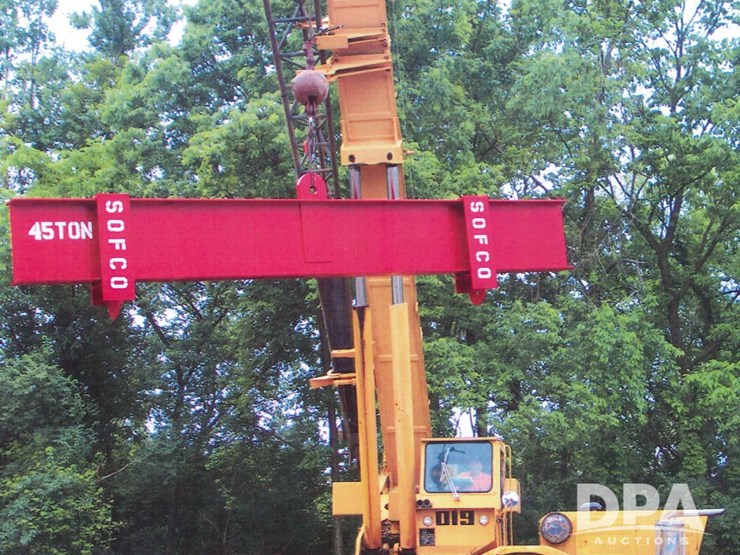 1984-grove-rt740-image-10