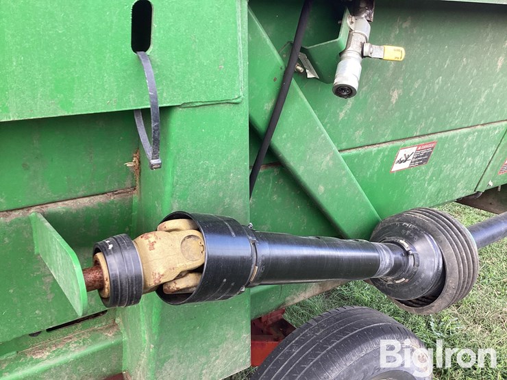 2011-john-deere-608c-image-12