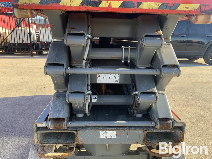 2014-skyjack-sjiii3226-image-10