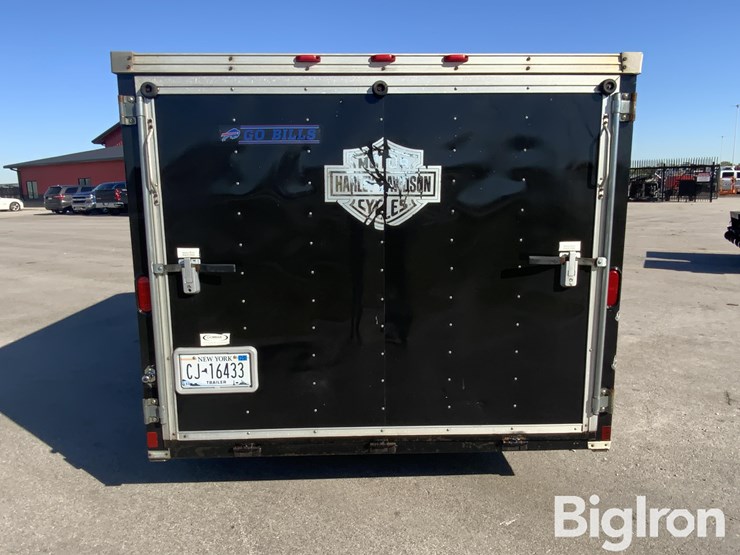 2005-united-expressline-image-6