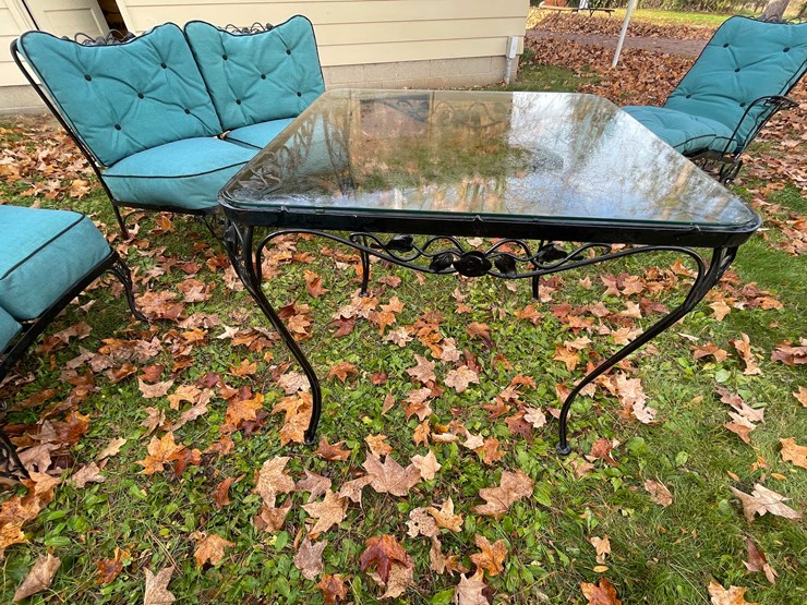 #6633-•-antique-iron-furniture-image-10