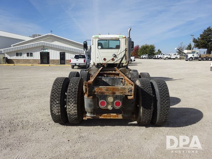 2005-mack-vision-truck-(pz13989,-unit-266)-image-24