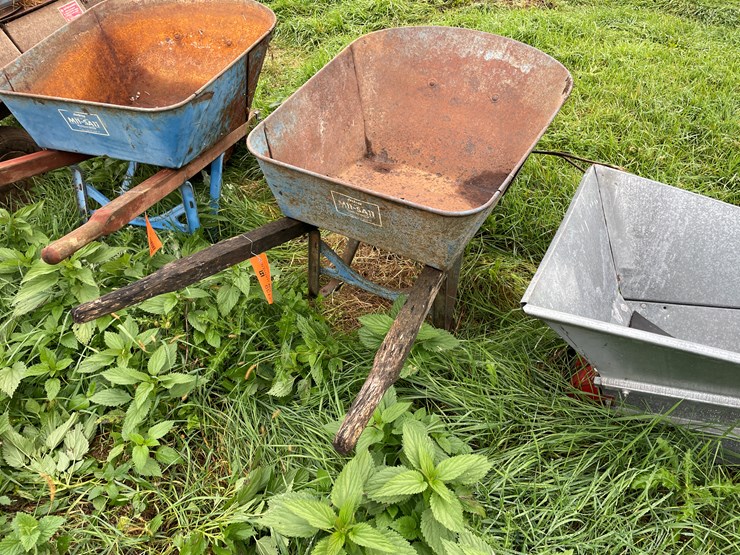 #8139-•-wheelbarrow-image-1
