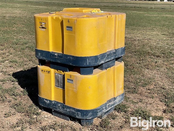 basf-system-110-gallon-liquid-fertilizer-poly-shuttles-image-1