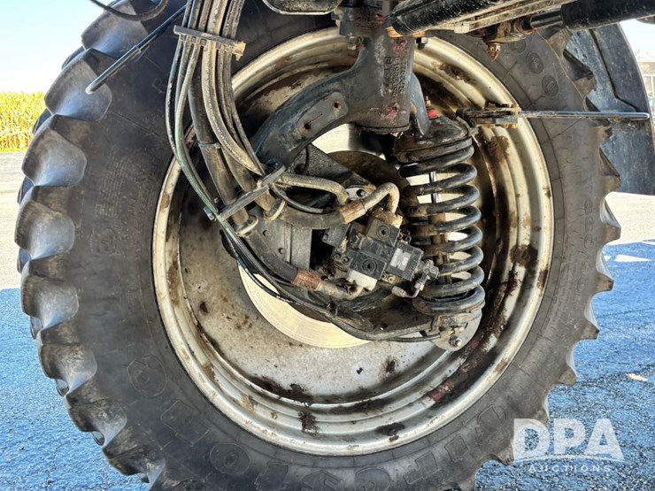 2020-case-ih-patriot-4440-image-65