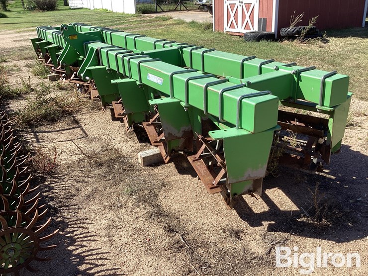 besler-70830-image-1