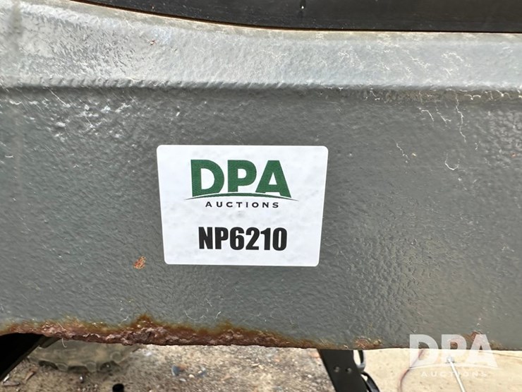 2015-ag-chem-rg1100b-image-39