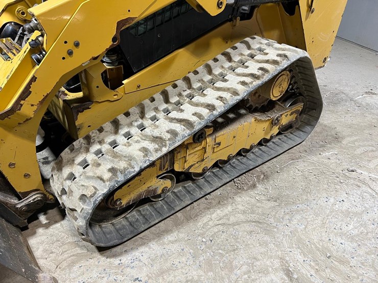 caterpillar-279d3-image-12