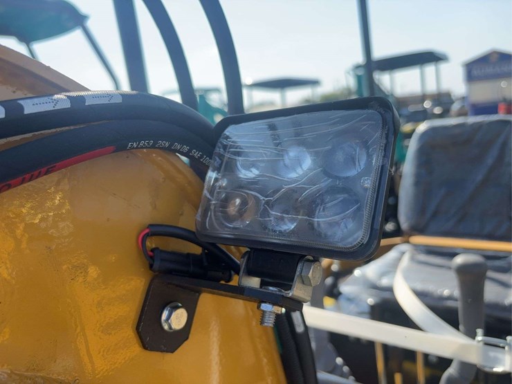 mini-excavator-h12r-image-13