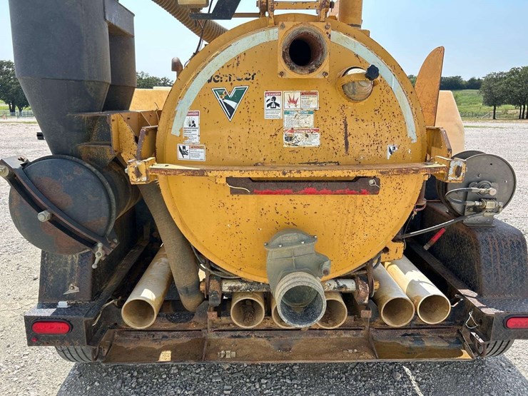 2012-vermeer-v500lehd-image-10