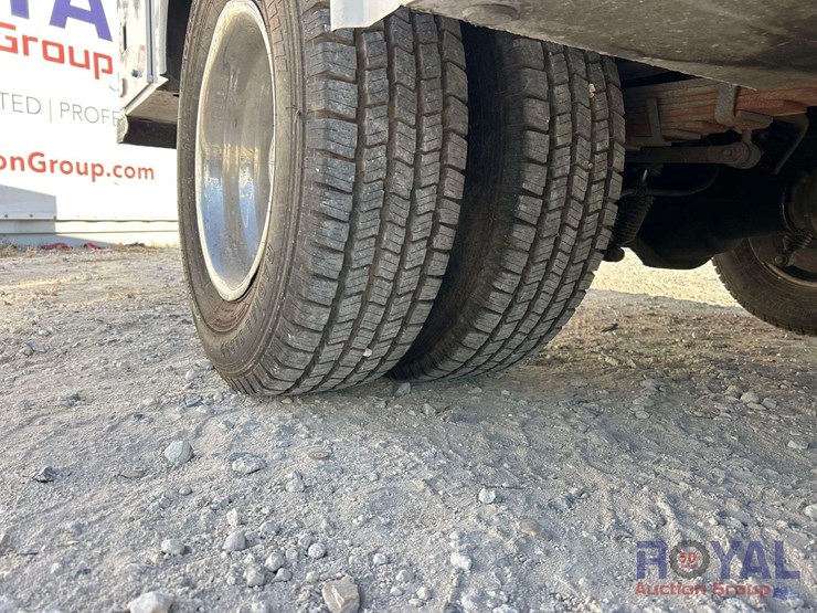 2005-ford-f350-image-29