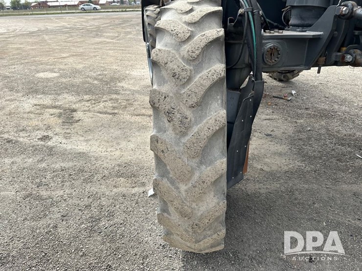 2015-ag-chem-rg1100b-image-19