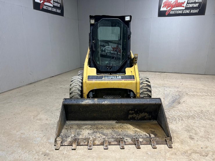 caterpillar-226-image-8