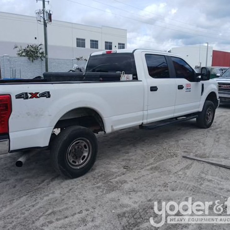 2017 FORD F250 XL