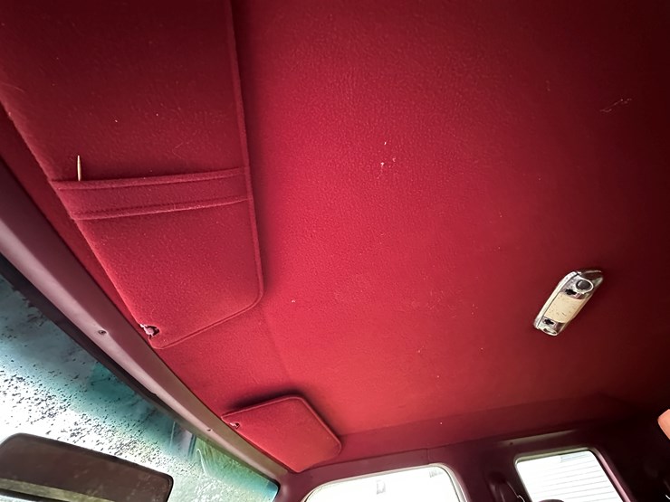 1995-ford-f350-xlt-image-57