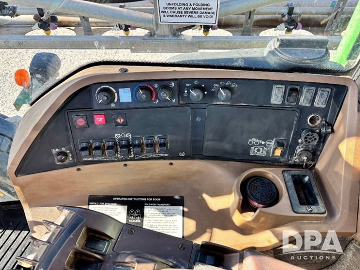 2013-john-deere-4830-image-120