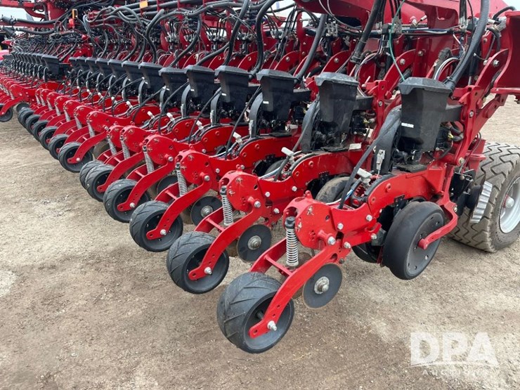 2022-case-ih-2160-image-30