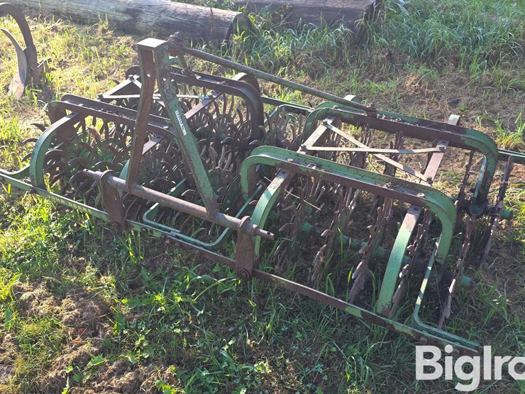 john-deere-7-image-1