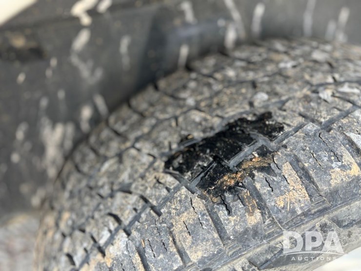 2013-dodge-ram-1500-image-29