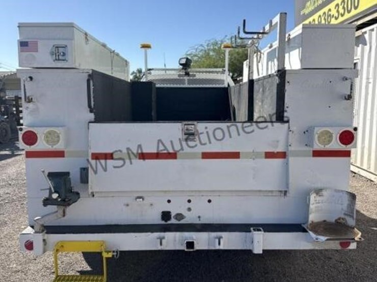 2016-ford-f550-image-6