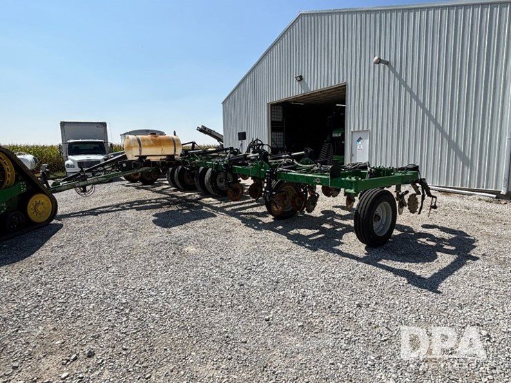 2021-unverferth-3500-image-12