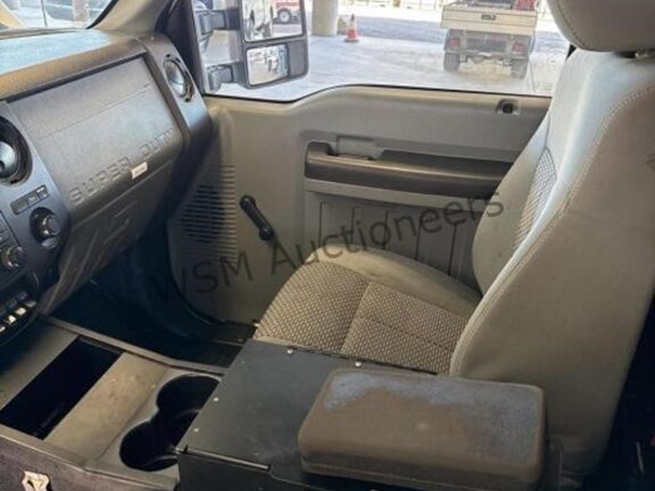 2016-ford-f350-image-21