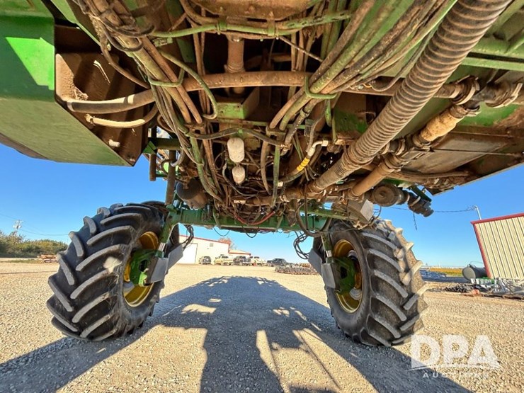 2013-john-deere-4830-image-28