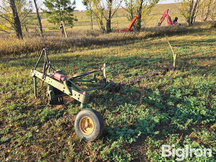 john-deere-7-image-7