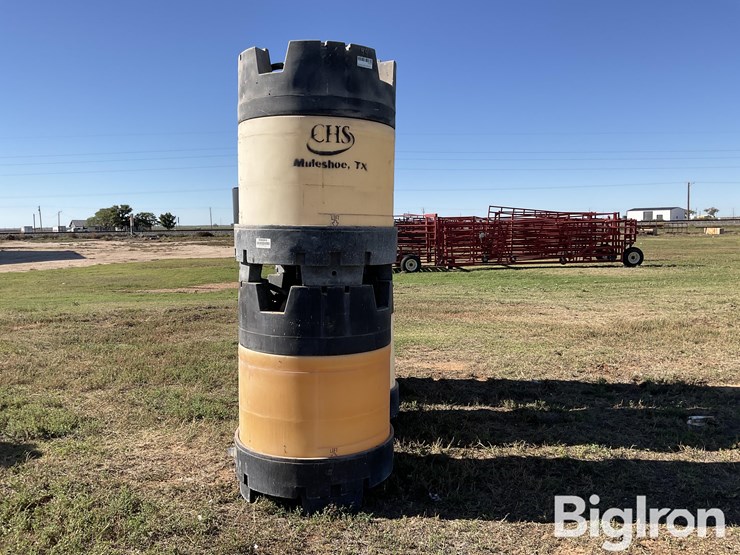 snyder-454l/120-gallon-liquid-fertilizer-poly-shuttles-image-6