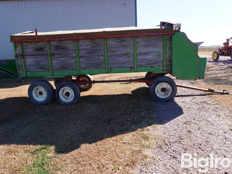 john-deere-125-image-4