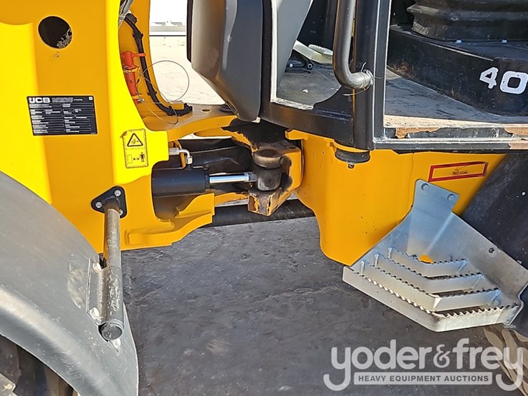 2023-jcb-407-image-16