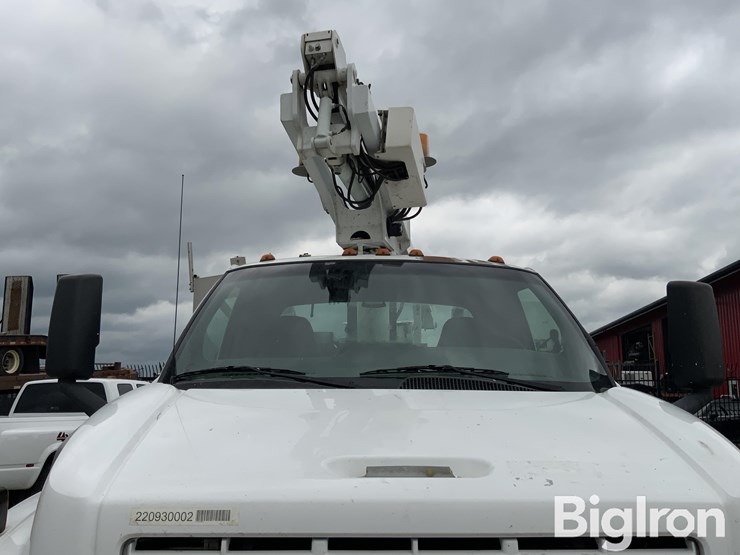 2009-chevrolet-c4500-kodiak-4x4-bucket-truck-image-10